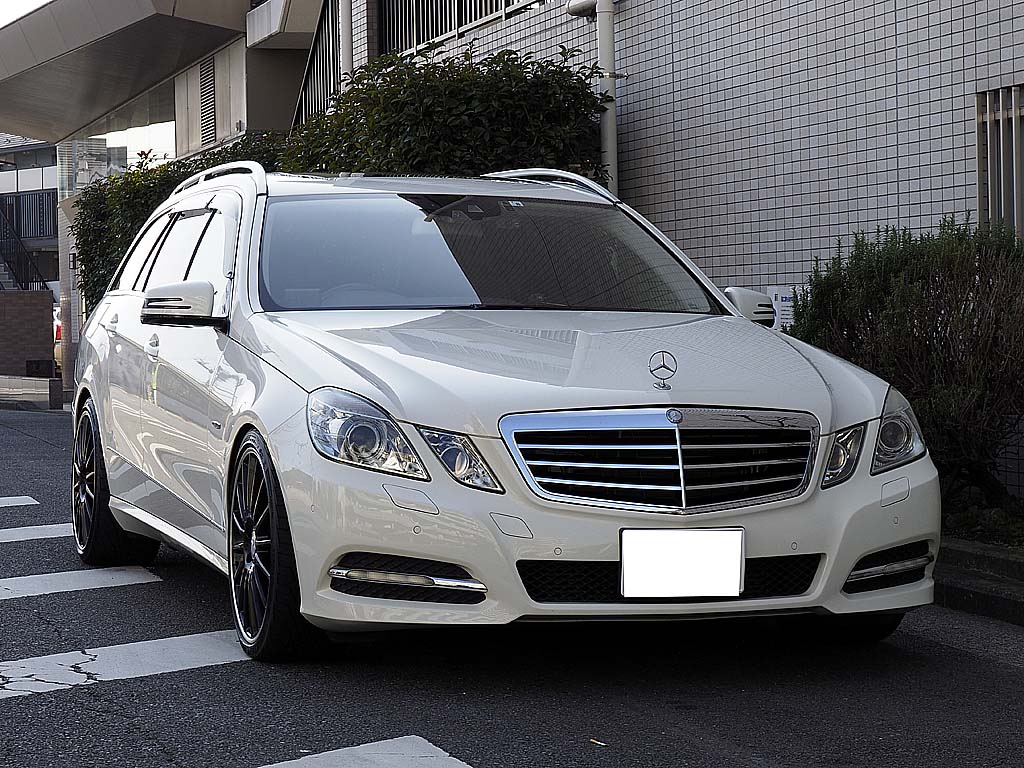 メルセデスベンツ E350 BlueTEC 252PS CRTD4 TWIN CHANNEL Diesel